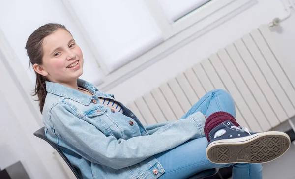 Smiling Teenage Girl Denim Jacket — Stock Photo, Image
