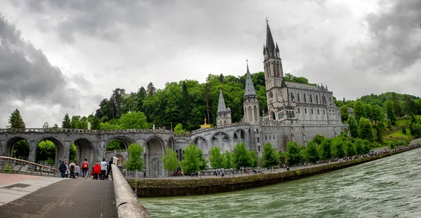 Uma Vista Basílica Lourdes França — Fotografia de Stock
