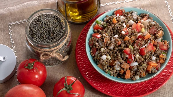 Fresh Lentil Salad Tomatoes Onions — Stock Photo, Image