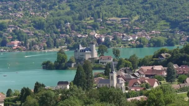 Uitzicht Het Meer Van Annecy Franse Alpen Met Kasteel Van — Stockvideo