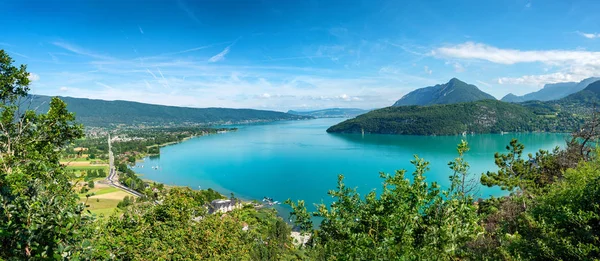 Una Vista Del Lago Annecy Los Alpes Franceses — Foto de Stock