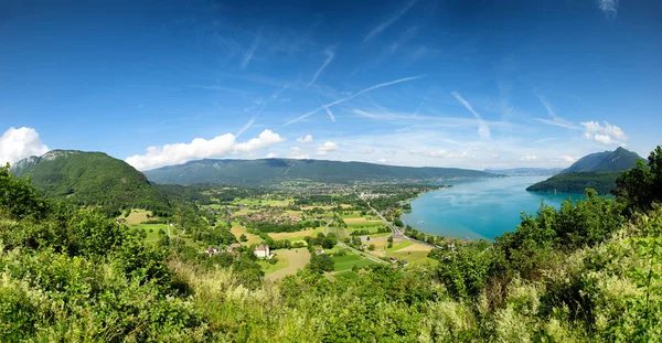 Výhled Jezero Annecy Francouzských Alpách — Stock fotografie