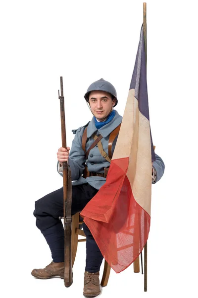 Francuski Żołnierz 1914 1918 Siedzi Flagą Izolowana Białym Tle — Zdjęcie stockowe