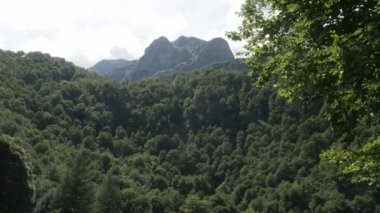 Etang de Bethmale, Fransız Pirene Dağları