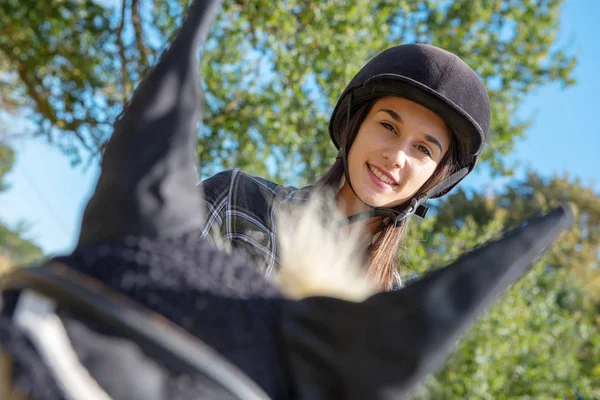 Portrait Une Belle Fille Cheval — Photo