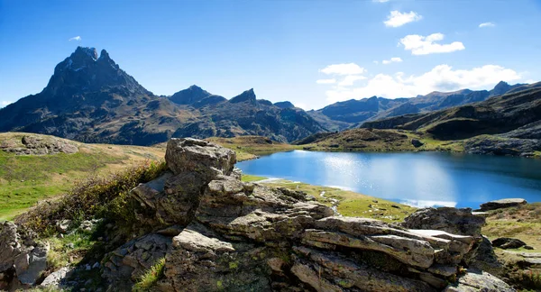 stock image a view of Pic Du Midi Ossau in autumn, France, Pyrenees