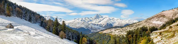 Панорама Французских Пиренейских Гор Фоне Pic Midi Bigorre — стоковое фото