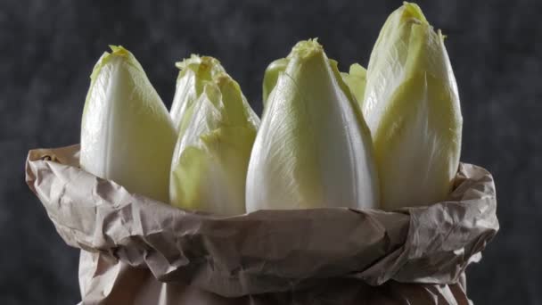 회전에 프랑스 벨기에에서 Endives — 비디오