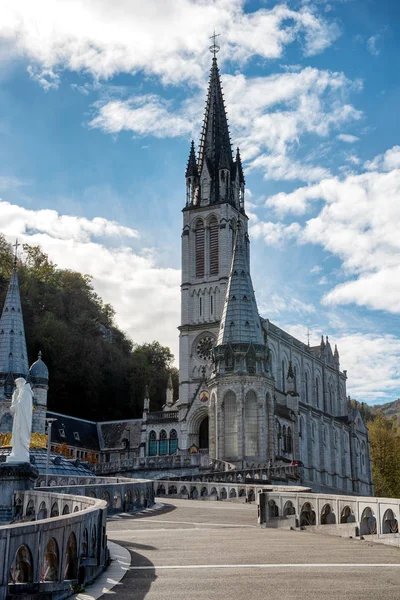 Una Vista Basílica Lourdes Otoño Francia — Foto de Stock