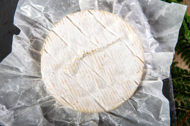 Camembert peyniri geleneksel Normandiya Fransızca, bir süt ürünleri