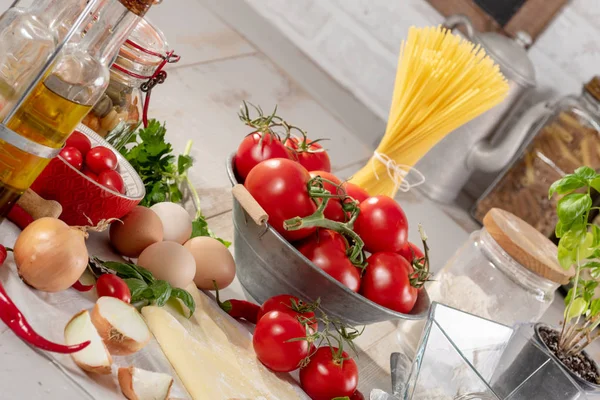 Ingredientes Para Preparação Deliciosa Pizza — Fotografia de Stock