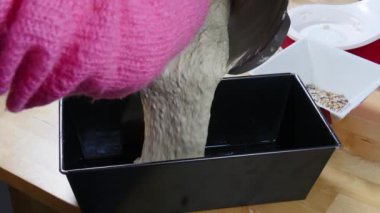 ev yapımı glutensiz ekmek hazırlama