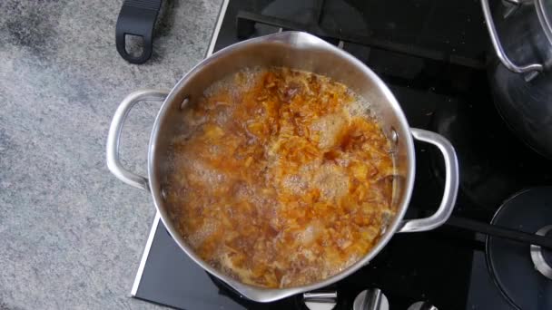 Mermelada Cocina Con Naranjas Orgánicas — Vídeo de stock