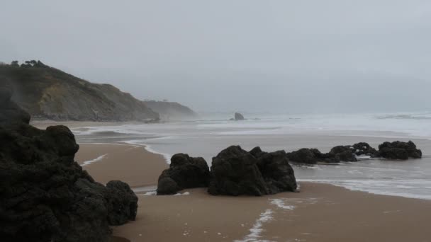 Vue Sur Les Vagues Océan Par Mauvais Temps — Video