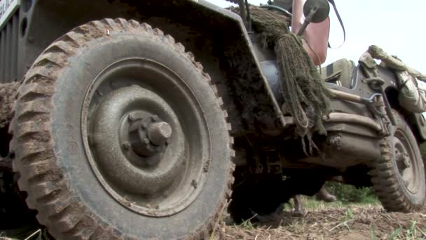 Show Reenactment Ww2 American Military Vehicles — Stock Video