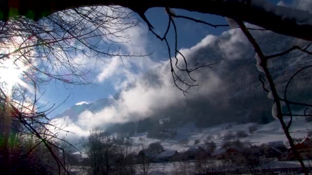 Зимовий Гірський Сільський Пейзаж Зимове Снігове Село — стокове відео