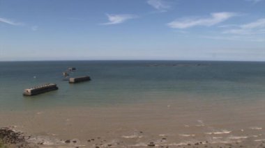 D-Day, Normandy-Dünya Savaşı 2 Mulberry Harbour Ingiliz gemileri, Arromanches, Fransa