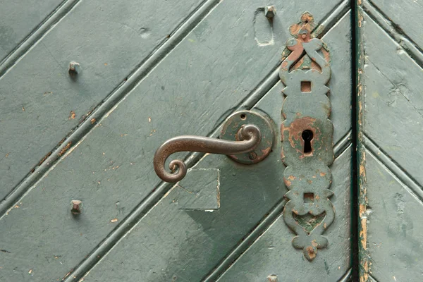 Old wooden door handle — Stock Photo, Image