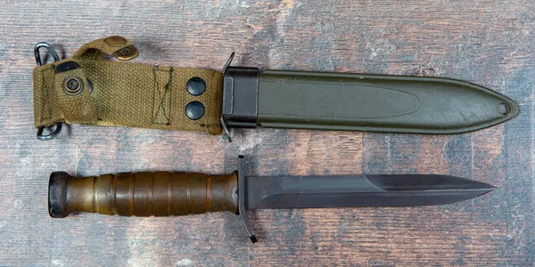 Trench Knife was een Ww11 Amerikaans militair gevechts mes — Stockfoto