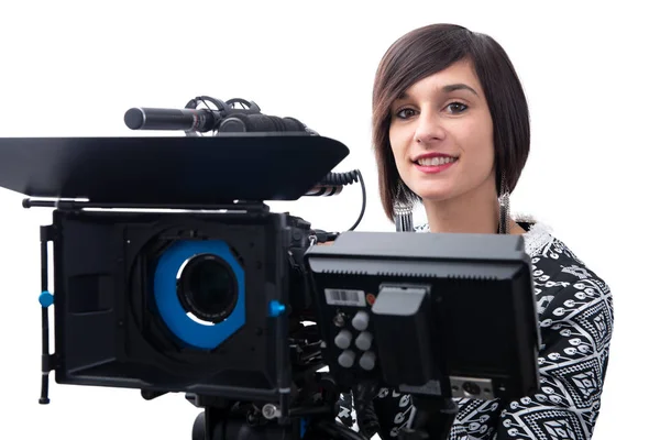Młoda kobieta z profesjonalną kamerą wideo, dslr, na białym — Zdjęcie stockowe