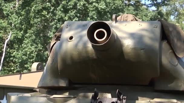 Close Tank Gun — Stock Video