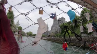 Lourdes Fransa Bazilikası görünümünü