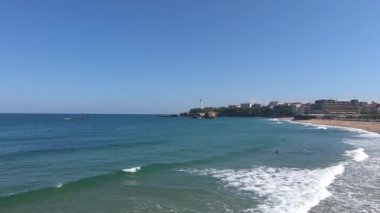 Biarritz, Fransa'da plaj. La Grande Plage, Sandy Beach, Biarritz, Aquitaine, Fransa