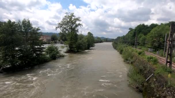 Vista Del Río Gave Pau — Vídeos de Stock