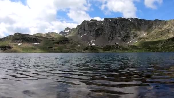 Lake Gentau Franska Pyrenéerna Berg Dal Laggon — Stockvideo