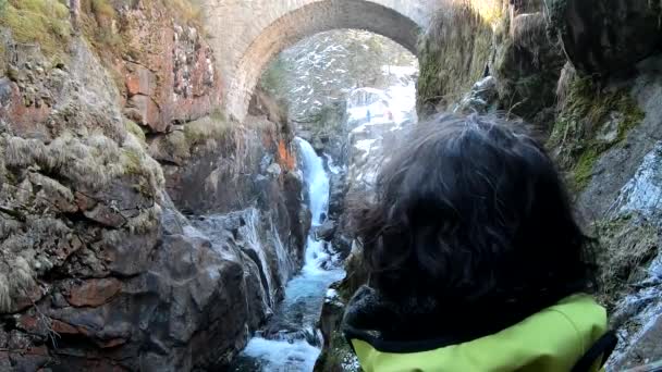 Vue Sur Cascade Pont Espagne — Video