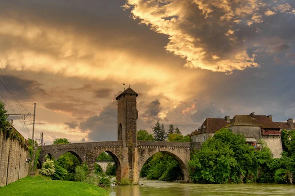 Ponte Medievale Sul Fiume Gave Pau Orthez Francia — Foto Stock