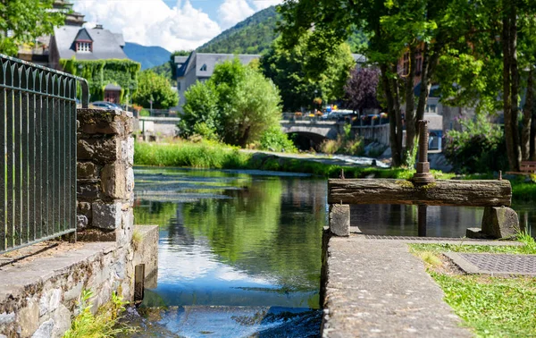 Vista Sul Paese Arreau Pirenei Montagne Sud Della Francia — Foto Stock
