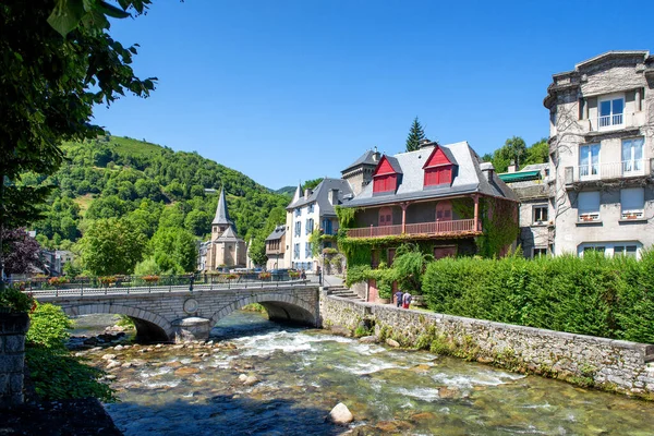 Torrent Nel Villaggio Arreau Pirenei Montagne Sud Della Francia — Foto Stock