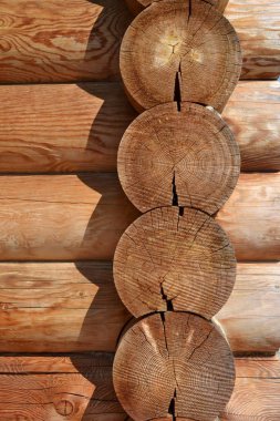 Rus mimarisinin taç ahşap çerçevesi