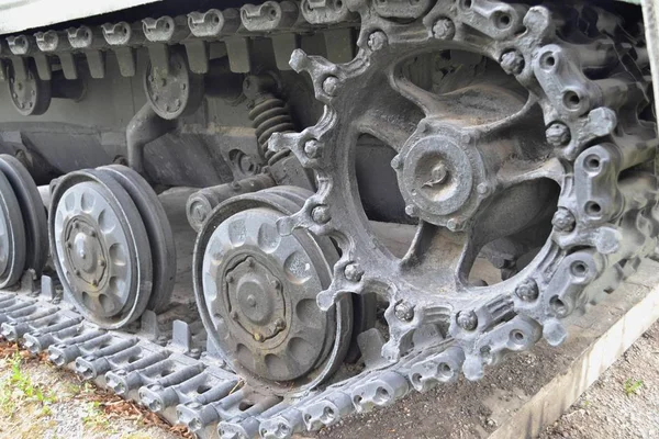 Tank Module Caterpillar Chassis Met Vering — Stockfoto
