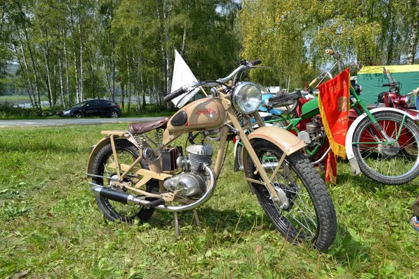 Russia Kemerovo 2017 Single Motorcycle M1A Moskva Folk Known Macaque — Stock Photo, Image