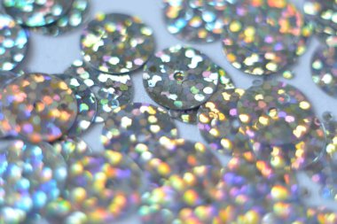 Dekoratif pullar, parlak renkli arka plan. Soyut bokeh dokusu