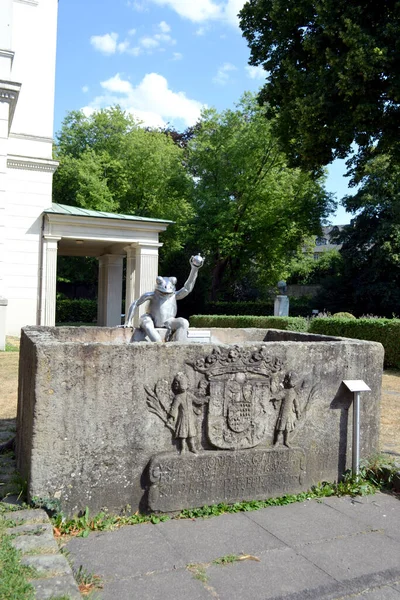 Tyskland Detmold Juli 2018 Skulpturfontängroda Hans Jahne — Stockfoto