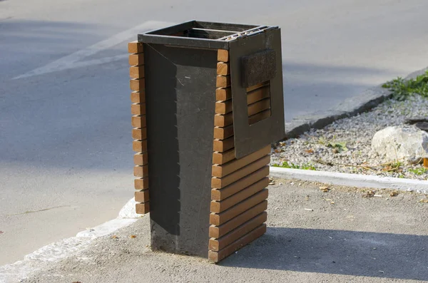 Metal Trash Can Wooden Elements — Stock Photo, Image