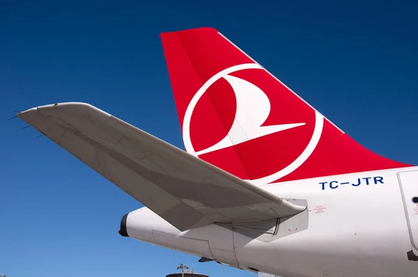Κωνσταντινούπολη Τουρκία 2019 Teknofest Κωνσταντινούπολη Τουρκικές Αερογραμμές Airbus A321 Ουρά — Φωτογραφία Αρχείου