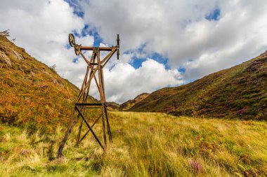 Dikmesi, bakır cevheri Nantmor için yapılan hava teleferik kalıntıları bir parçası. Beddgelert, Snowdonia, Kuzey Galler, Gwynedd, İngiltere.
