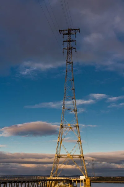 Alto Pilone Elettrico Vicino Severn Crossing Aust Regno Unito Luce — Foto Stock