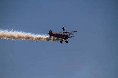 2 Eylül 2018 üzerinde Bournemouth İngiltere Bournemouth Hava Festivali 2018 Aero Superbatics Wingwalkers Bournemouth tek areoplane.