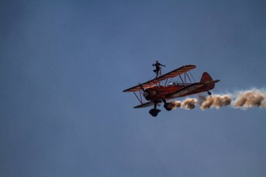 2 Eylül 2018 üzerinde Bournemouth İngiltere Bournemouth Hava Festivali 2018 Aero Superbatics Wingwalkers Bournemouth tek areoplane.