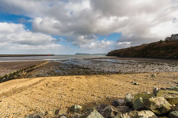 Fishguard sea and harbour. — Stock Photo, Image