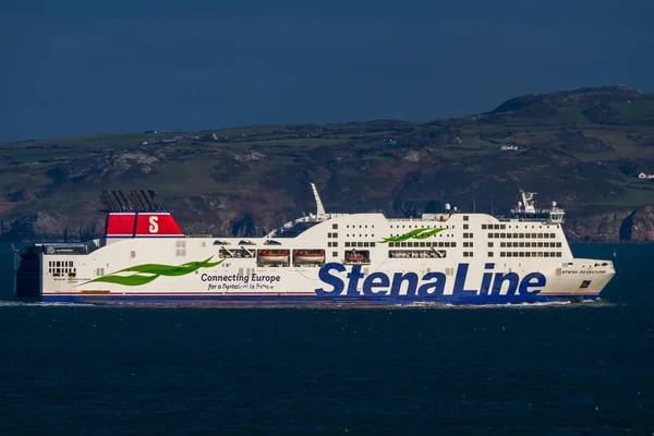 Editorial, Stena Line Ferries Ferry schip, landschap, kust in BA — Stockfoto