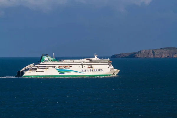 Redactioneel, Irish Ferries Ferry schip, landschap — Stockfoto