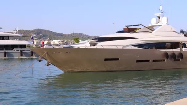 Luxury yachts in Ibiza towns port — Stock Video