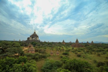 Bagan, Myanmar 'daki bulutlu alan