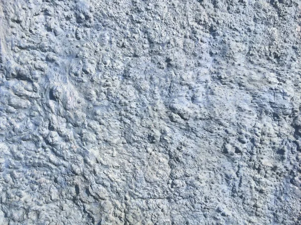 Часть Бетонной Стены Шероховатой Поверхностью Окрашена Синей Краской Фон Текстура — стоковое фото